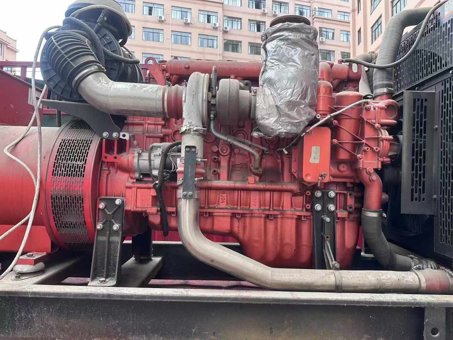 井陉矿如何选择适合 600kW 柴油发电机组的过载保护器？